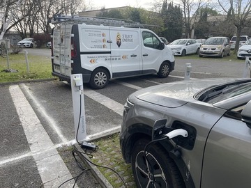 Equipez votre parking de bornes électriques